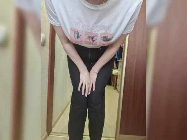 --Lika-- from BongaCams