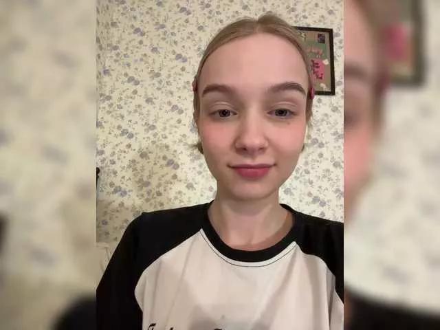 -BabyMia- from BongaCams