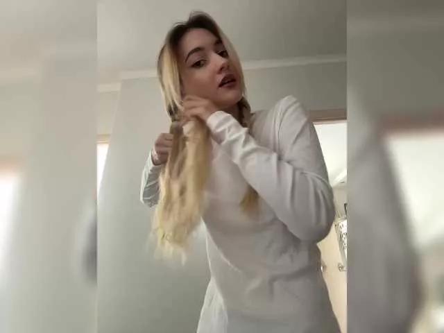 -Lana-Chester- from BongaCams is Freechat