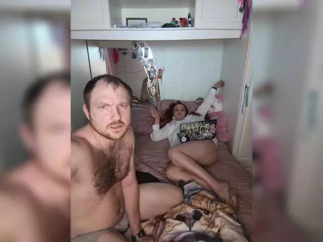 6969FoXlis69 from BongaCams