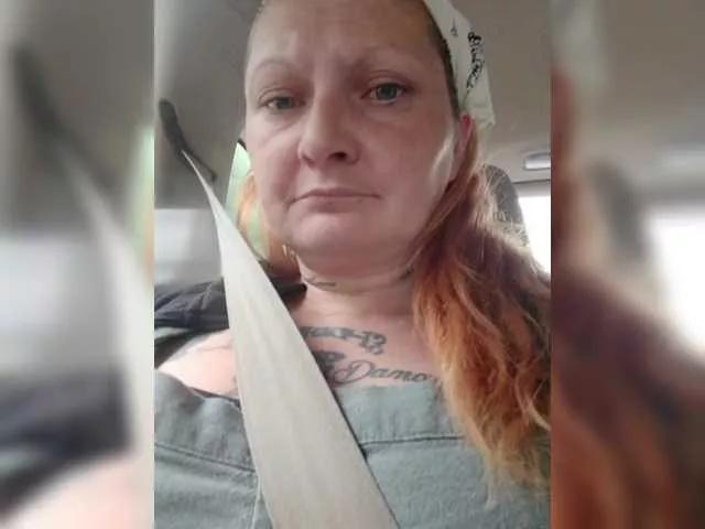 Adelaideskyy on BongaCams