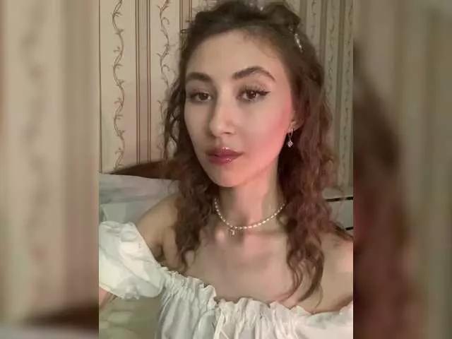 AffiinaLovsx from BongaCams