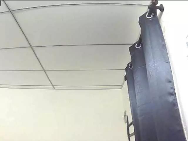 Agathar27 from BongaCams