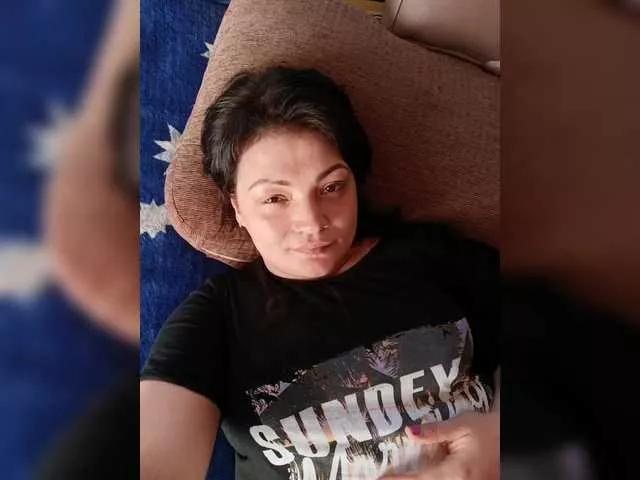 Ailin2 from BongaCams