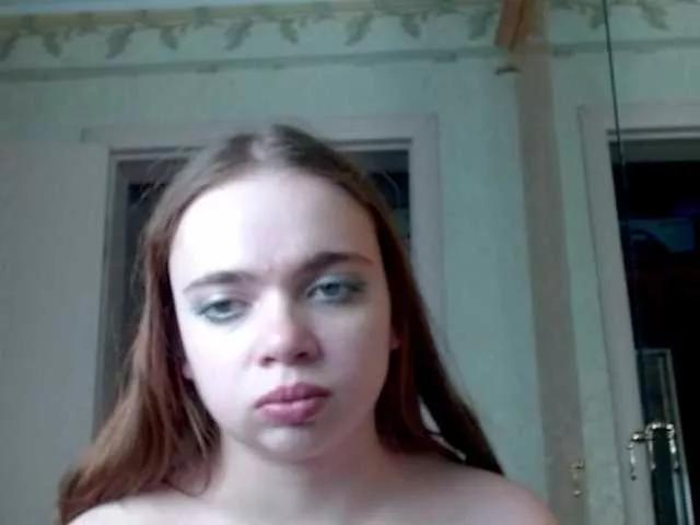 aliiicestone from BongaCams