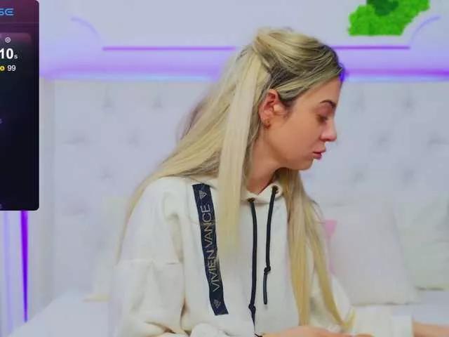 AriannaSins from BongaCams