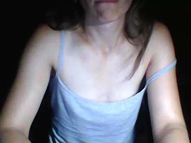 BabyLove4432 from BongaCams