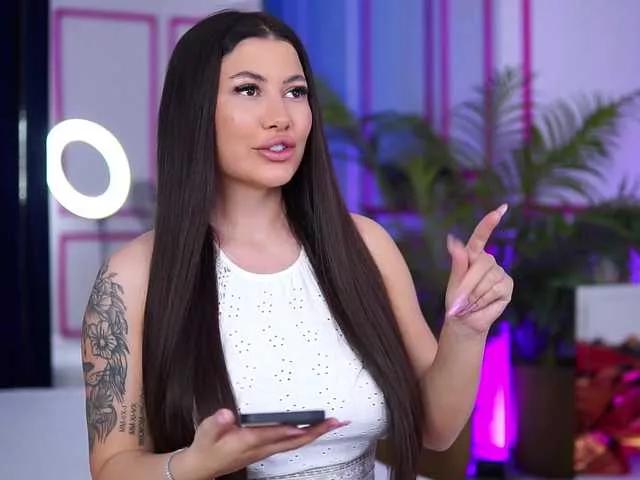 BabyUnholly from BongaCams