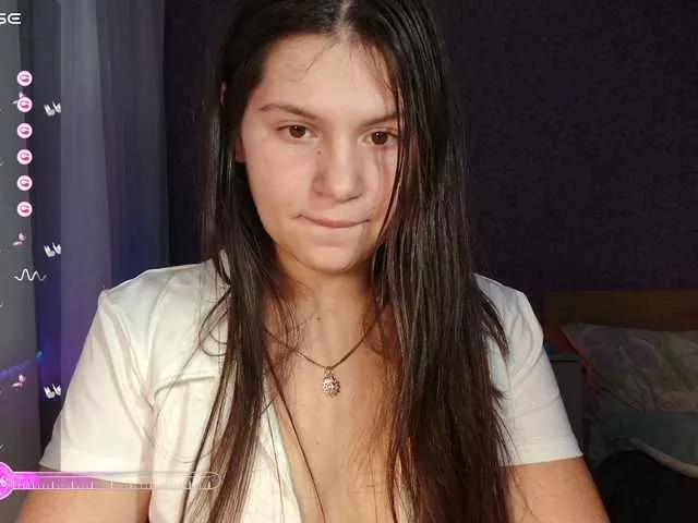 bellaelya from BongaCams