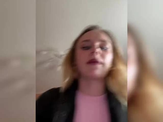 elegantbabe from BongaCams