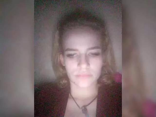 EvelynXKukla from BongaCams