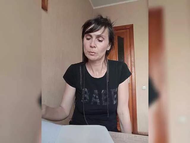 Hellenalonenochka from BongaCams