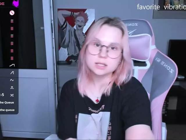 hellfire-club from BongaCams