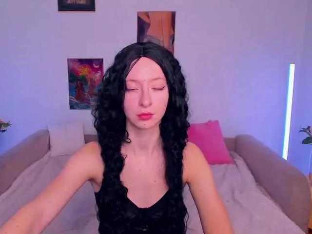 hollyharlot from BongaCams
