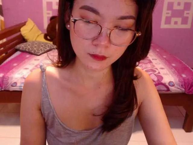 HottieAnne from BongaCams