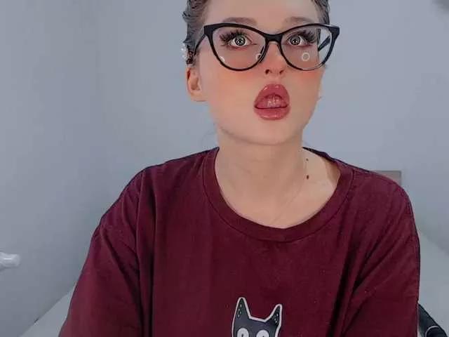 irisachka from BongaCams