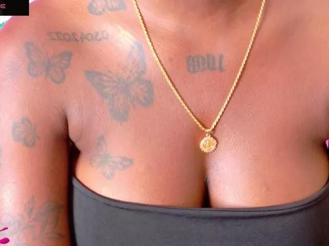 kinkyandsavage from BongaCams