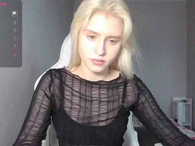kissesliza from BongaCams
