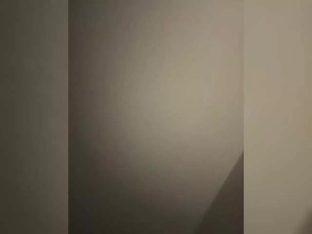 Kittyslave18 from BongaCams