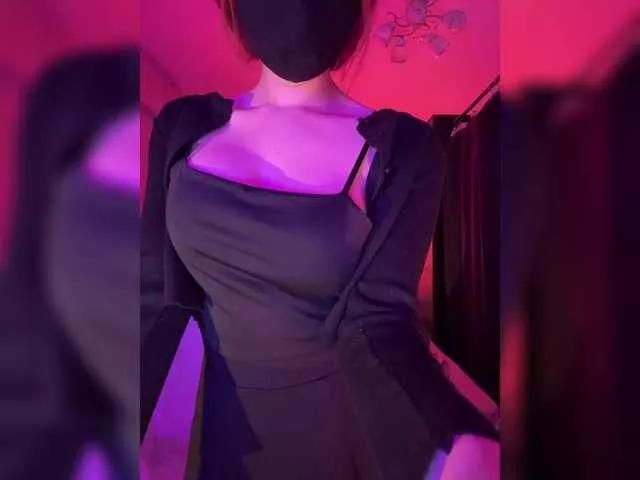 kivi- from BongaCams