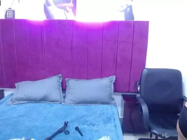 Kyllee28 from BongaCams