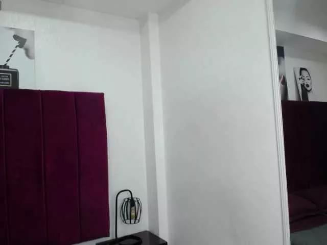 Kyllee28 from BongaCams