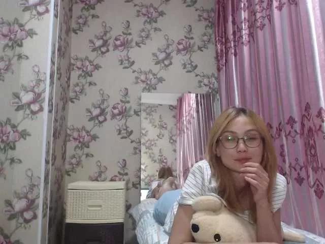 LiliToli1 from BongaCams