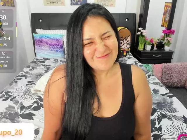 LILYLUNAPOTTER from BongaCams