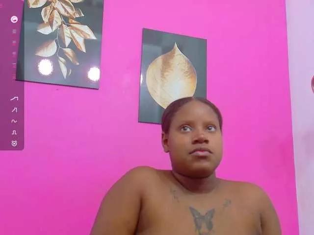 littlechocolate from BongaCams