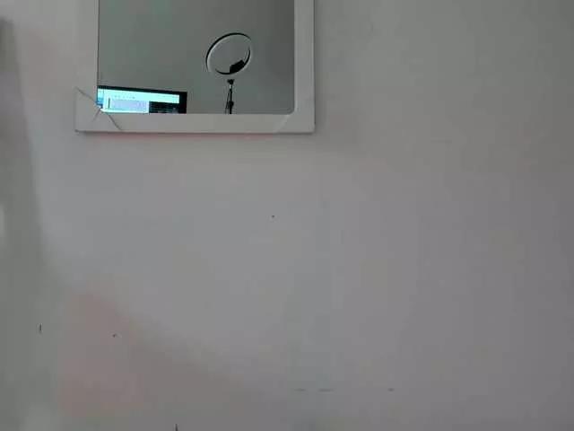 littleDanni from BongaCams