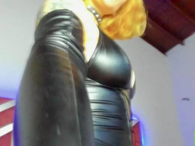 madame-ibby from BongaCams