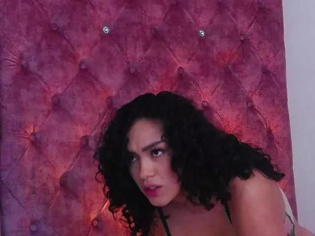MaddisonBelucci from BongaCams