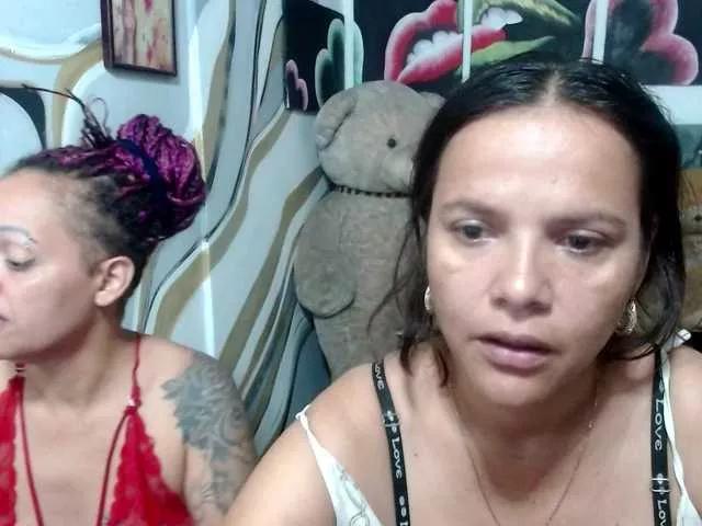 Manazahot99 from BongaCams