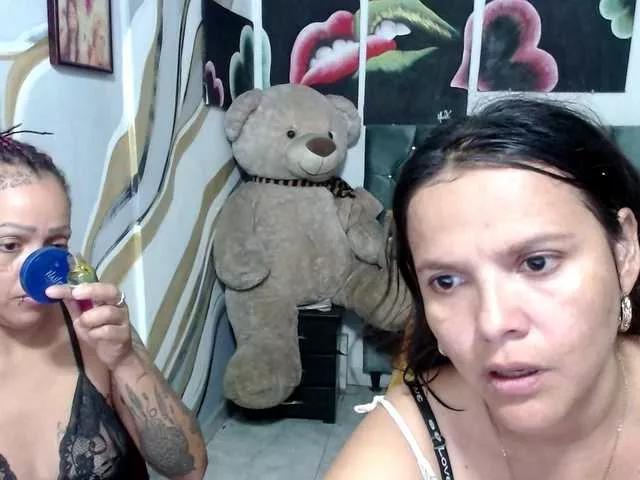 Manazahot99 from BongaCams