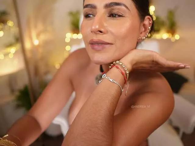 Meegan from BongaCams