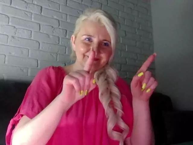 Mellica from BongaCams