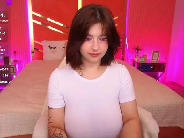 MikiiKiwi from BongaCams