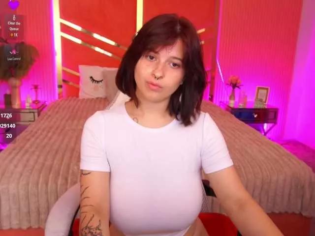 MikiiKiwi from BongaCams