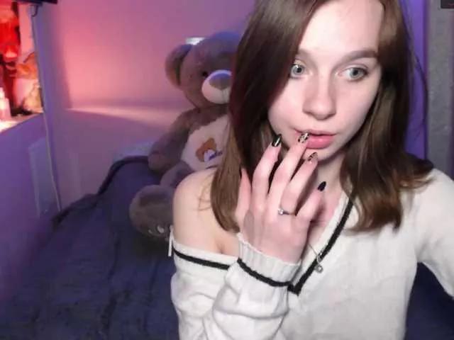 MossiPolli from BongaCams