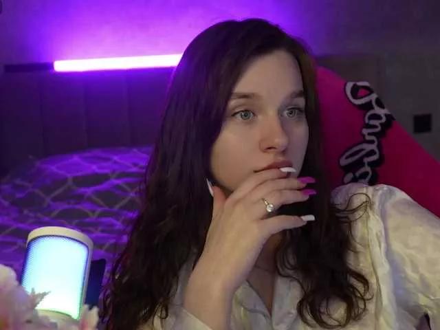 MossiPolli from BongaCams