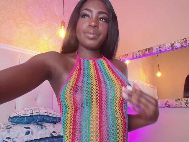 NaiaGils from BongaCams