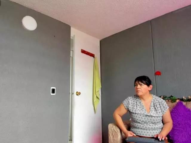 NatashaMilf from BongaCams