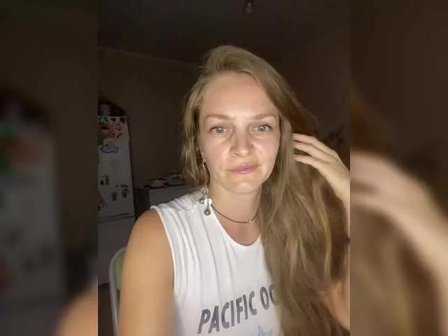 Ninell-1 from BongaCams