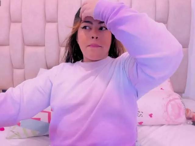 pixxxiiee from BongaCams