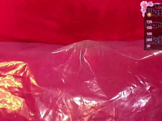 queensquirtluna from BongaCams