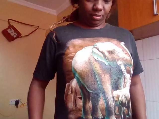 quqi from BongaCams
