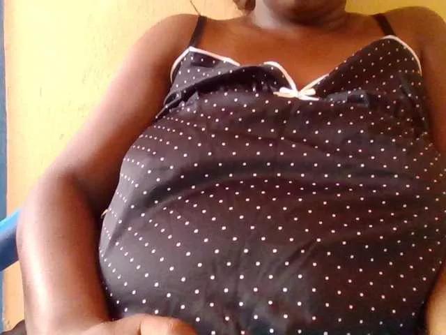 quqi from BongaCams