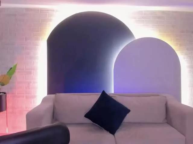 RossieRhoades from BongaCams