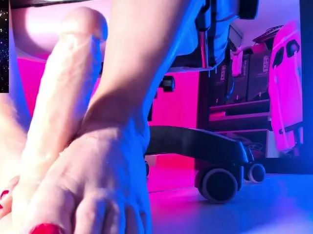 Saskyaajohnson from BongaCams