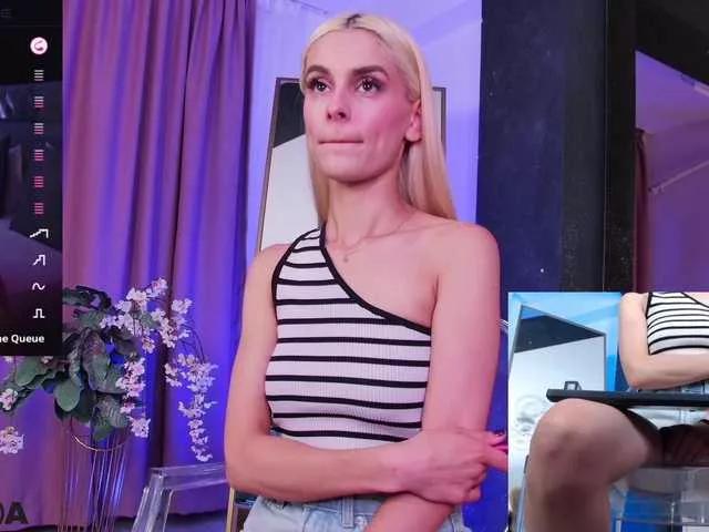 SelenaDaze from BongaCams